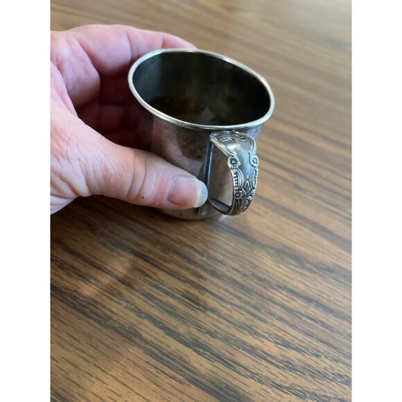 1881 Roger’s child’s silver plated cup - Picture 3 of 9
